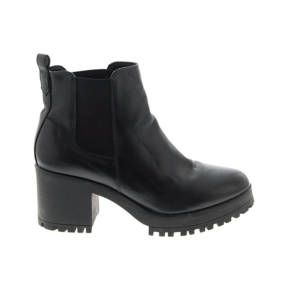 Public Desire Chunky Black Ankle Boots